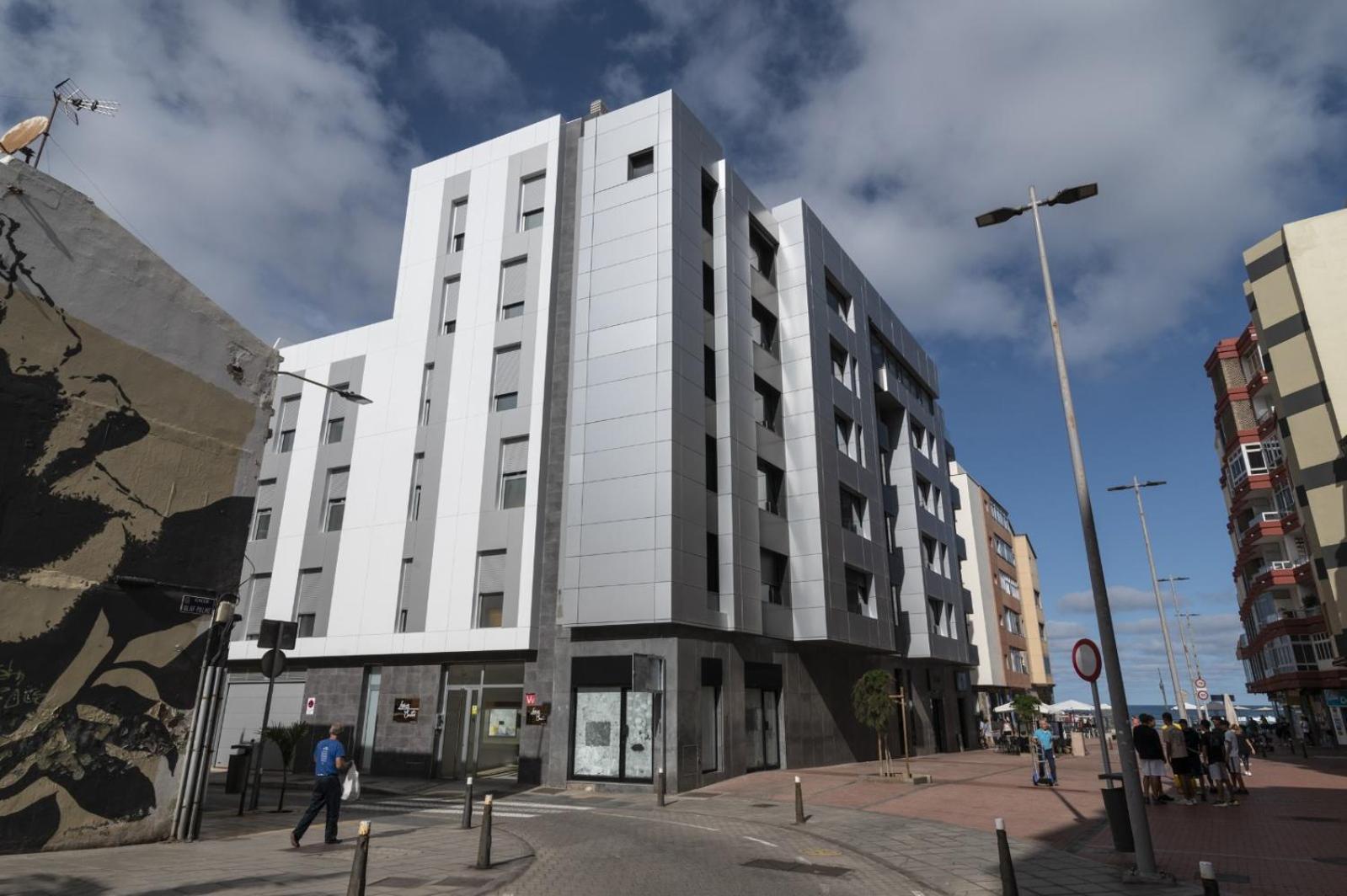 Nuevos Lightbooking Livian Suites Las Palmas Buitenkant foto