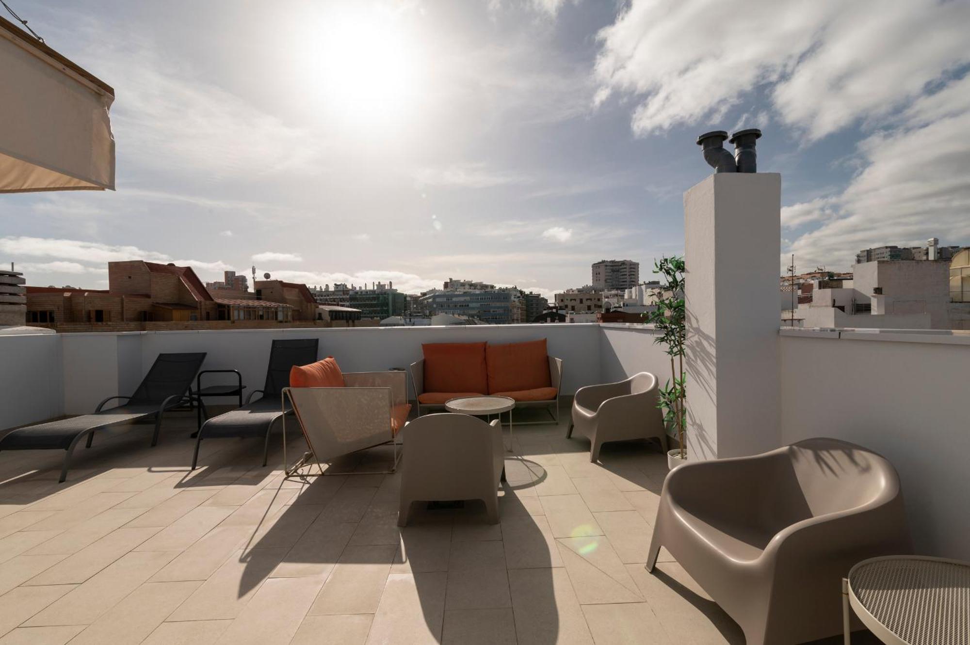 Nuevos Lightbooking Livian Suites Las Palmas Buitenkant foto